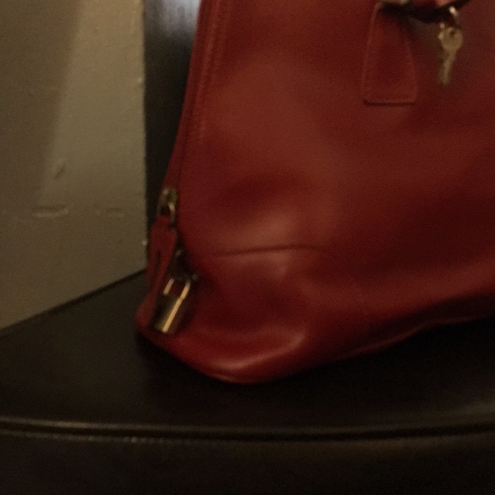 Michael Rome purse - Picture 2 of 3